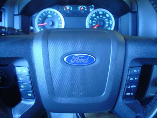 2011 Ford Escape XLT 4dr SUV